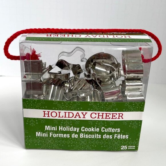 Mini Holiday Cookie Cutters 25 Pieces NIB - Picture 2 of 5